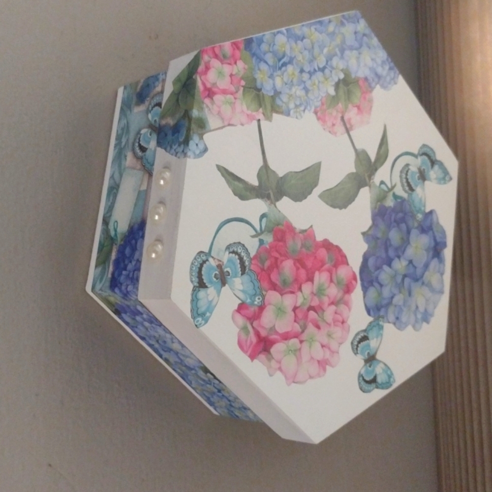Woden box for jewelry